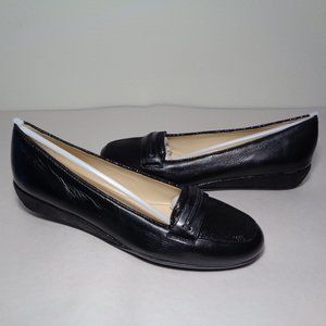 Amalfi by Rangoni Size 6.5 M ICE Black New Loafers